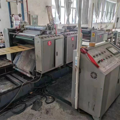Sử dụng bốn màu thông minh cắt và máy in tự động
